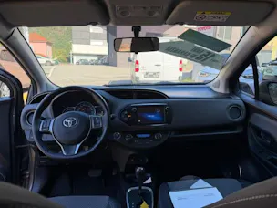 Toyota Yaris 1.5 VVT-i HSD Trend