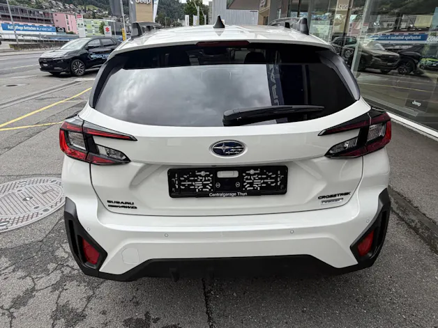 Subaru Crosstrek 2.0i e-Boxer Swiss Plus