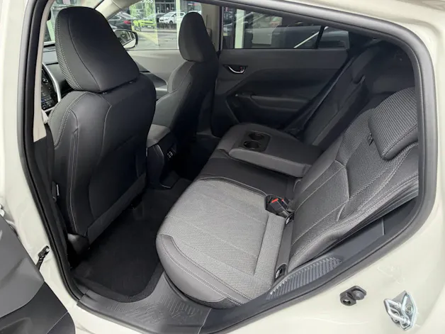 Subaru Crosstrek 2.0i e-Boxer Swiss Plus