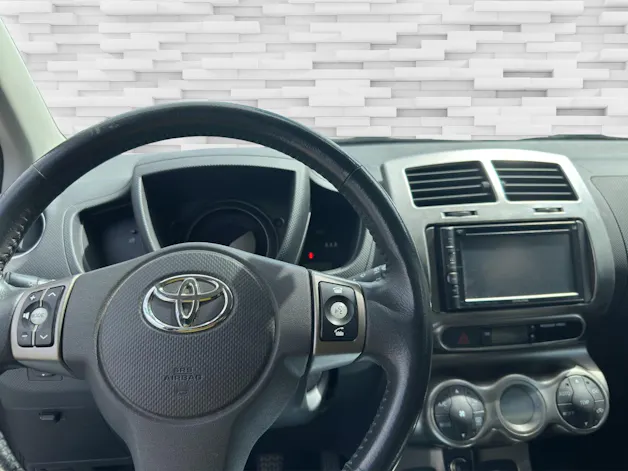 Toyota Urban Cruiser 1.4 D-4D L. Terra fédéral 4WD