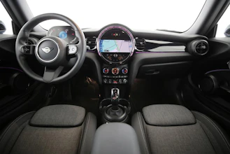https://vehicle.imgix.net/4336111/56ff5582-333a-45f7-98e1-653f490c01f7.jpg