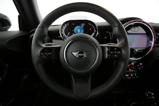 https://vehicle.imgix.net/4336111/a105a76e-74fe-40f6-a4f9-babde96462af.jpg