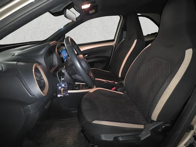 Toyota Aygo X 1.0 VVT-i Trend