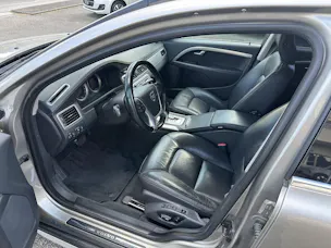 Volvo XC70 2.4 D5 Summum AWD