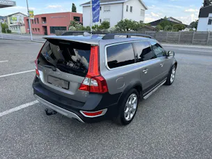 Volvo XC70 2.4 D5 Summum AWD