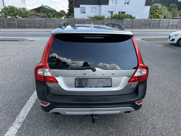 Volvo XC70 2.4 D5 Summum AWD