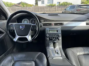 Volvo XC70 2.4 D5 Summum AWD