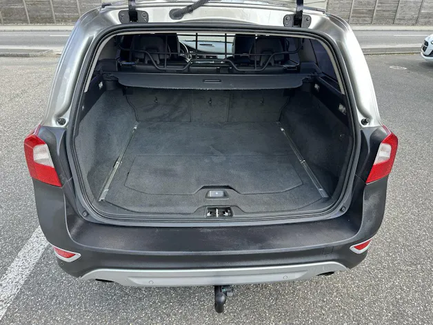Volvo XC70 2.4 D5 Summum AWD