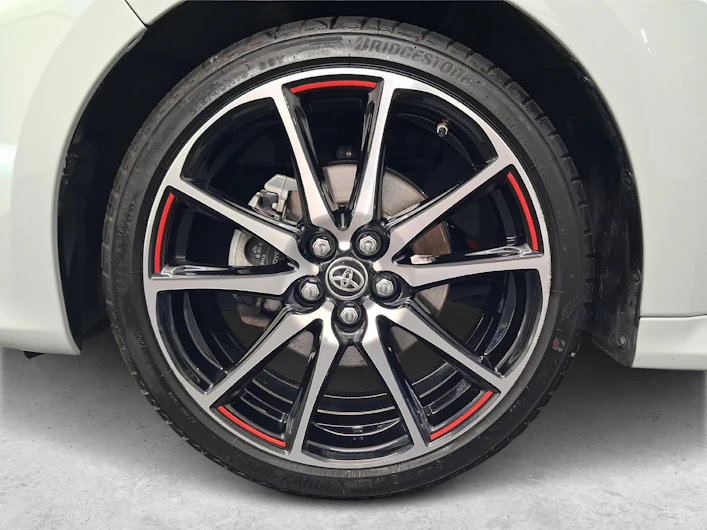 Fahrzeugbild TOYOTA YARIS