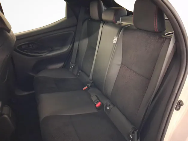 Toyota Yaris 1.5 VVT-i HSD GR Sport