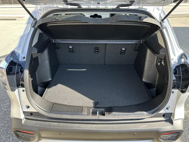 Suzuki S-Cross 1.4 T Sakura Top Hybrid 4x4