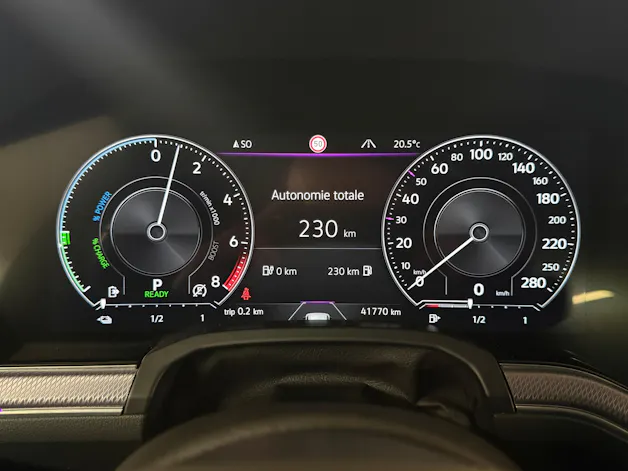 VW Touareg 3.0 V6 TSI PHEV R