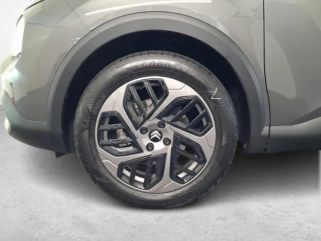 Citroën C4 1.2 PureTech Swiss Edition