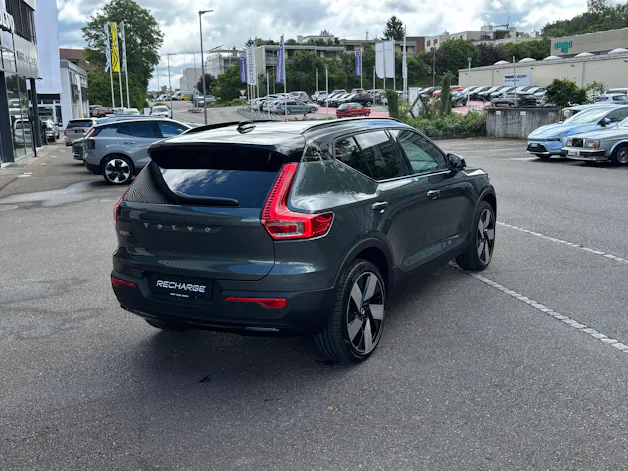 Volvo EX40 Twin XCENTRIC Edition AWD