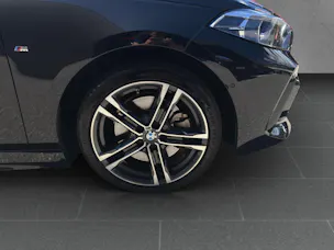 BMW 120d xDrive SAG