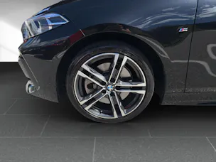 BMW 120d xDrive SAG