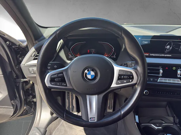 BMW 120d xDrive SAG