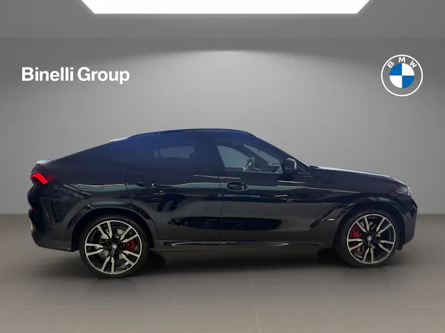BMW X6 M60i
