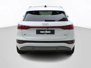 Audi Q6 e-tron S line quattro