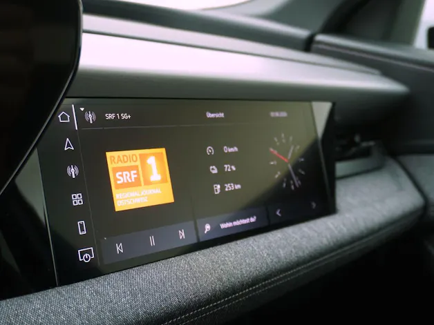 Audi Q6 e-tron S line quattro