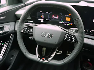 Audi Q6 e-tron S line quattro