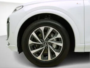 Audi Q6 e-tron S line quattro