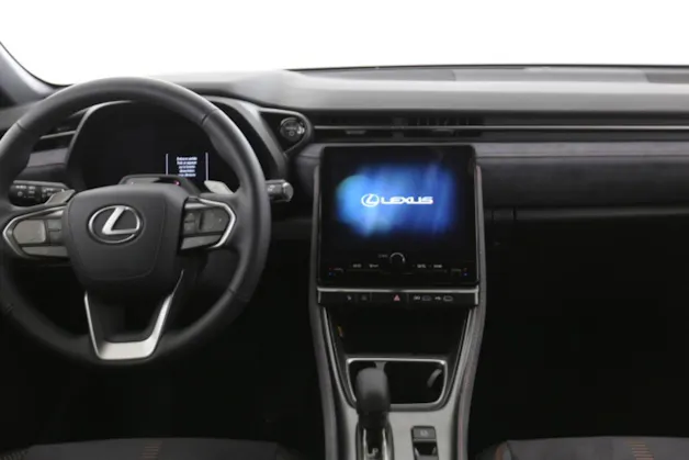 Lexus LBX 1.5 Hybrid Cool AWD