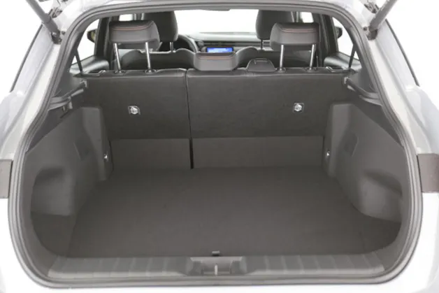 Lexus LBX 1.5 Hybrid Cool AWD