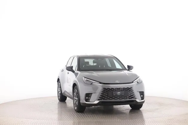 Lexus LBX 1.5 Hybrid Cool AWD