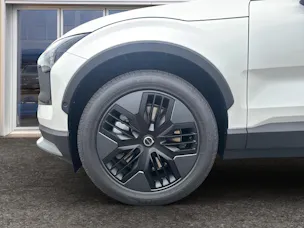 Volvo EX30 CC E60 Twin Performance AWD
