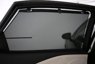 https://vehicle.imgix.net/4336338/ef1660e2-fcda-4bfb-a7f2-2e83a297a8eb.jpg