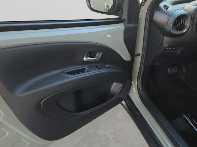 Toyota Aygo X 1.5 Hybrid Trend CVT