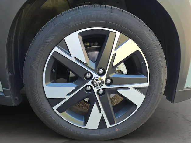 Toyota Aygo X 1.5 Hybrid Trend CVT