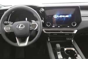 Fahrzeugbild LEXUS RX 450h+ F-Line