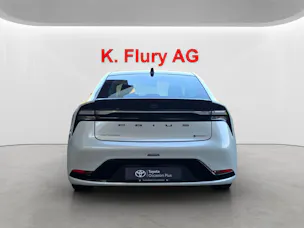Toyota Prius 2.0 Plug-In-Hybrid Style