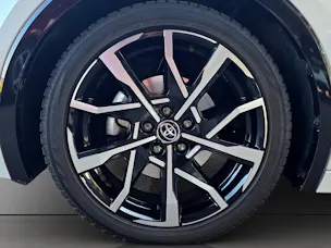 Toyota Prius 2.0 Plug-In-Hybrid Style