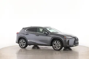Lexus UX 300h F-Line