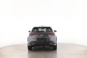 Lexus UX 300h F-Line