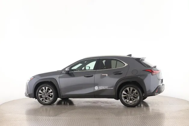 Lexus UX 300h F-Line