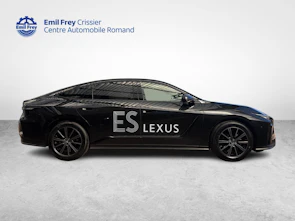 Fahrzeugbild LEXUS ES 300h Excellence AWD