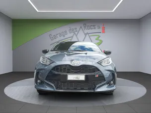 Toyota Yaris 1.5 VVT-i HSD GR Sport
