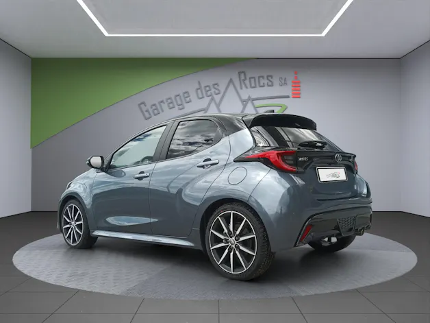 Toyota Yaris 1.5 VVT-i HSD GR Sport