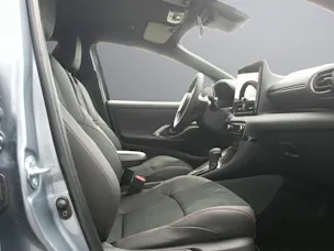 Toyota Yaris 1.5 VVT-i HSD GR Sport