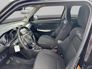 Suzuki Swift 1.0 T Compact Top