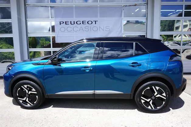 Peugeot 2008 1.2 Hybrid 145 GT