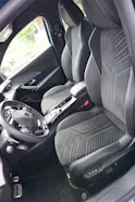 Peugeot 2008 1.2 Hybrid 145 GT