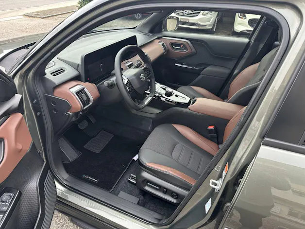 Suzuki e Vitara Compact Top 4x4
