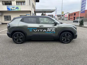 Suzuki e Vitara Compact Top 4x4