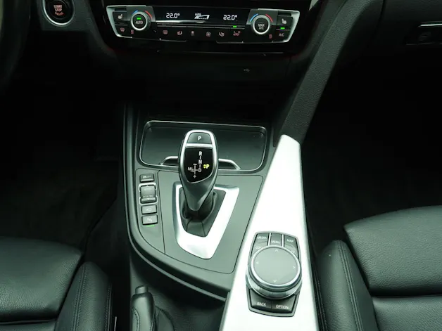 BMW 3er 335d xDrive M Sport Touring