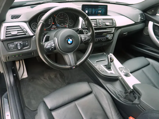 BMW 3er 335d xDrive M Sport Touring